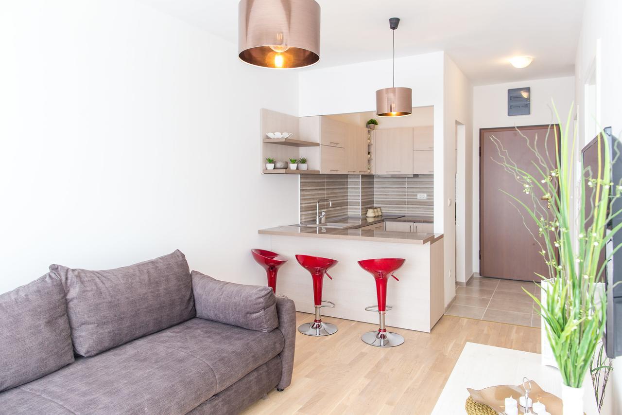 Natasha Sea View Apartment 부드바 외부 사진